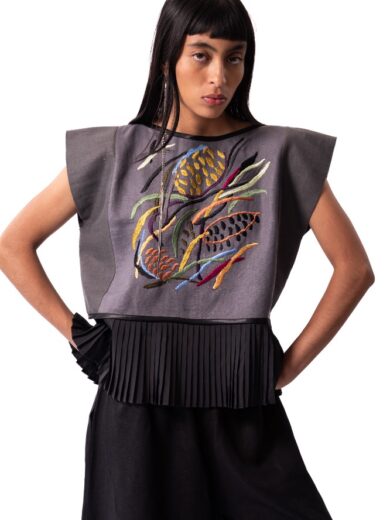 Blusa bordada gris Maiz