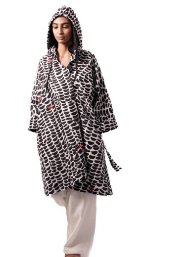 Gabardina Maíz blanco y negro