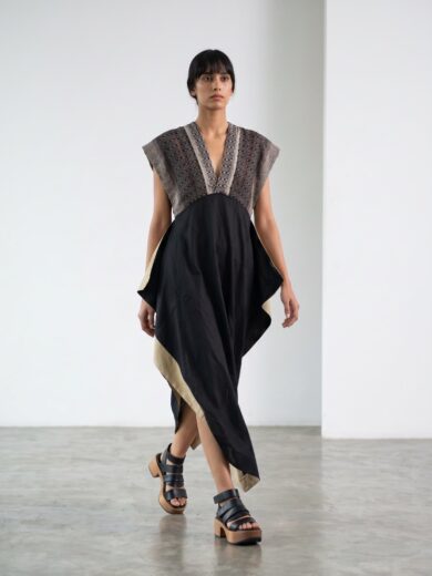 Vestido Parches Campana Negro