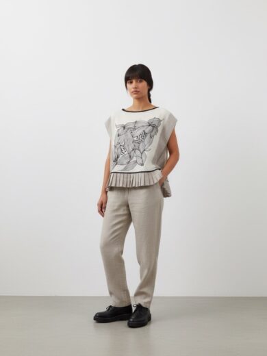 Blusa bordada beige