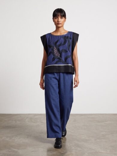 Blusa bordada Maiz azul