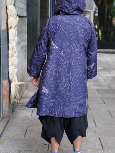Gabardina hoja de maiz azul